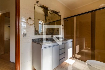 Casa à venda com 900m², 6 quartos e 8 vagasBanheiro Social