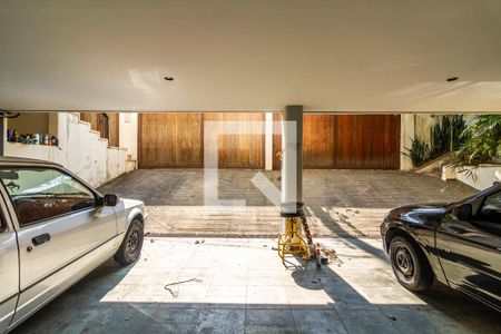 Casa à venda com 900m², 6 quartos e 8 vagasGaragem