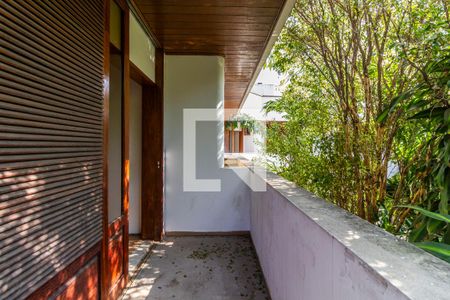 Casa à venda com 900m², 6 quartos e 8 vagasSuíte 4