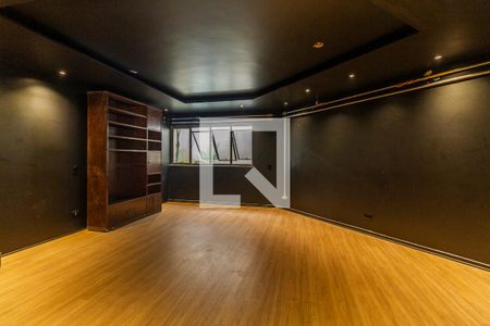 Casa à venda com 900m², 6 quartos e 8 vagasSalão de Festas