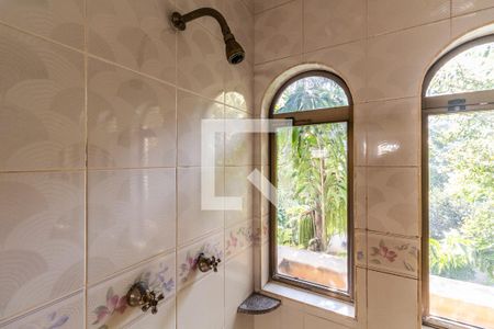 Casa à venda com 900m², 6 quartos e 8 vagasBanheiro da Suíte 4