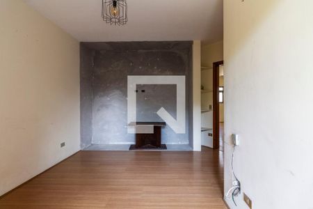 Casa à venda com 900m², 6 quartos e 8 vagasSuíte 1