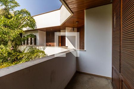 Casa à venda com 900m², 6 quartos e 8 vagasQuarto 2