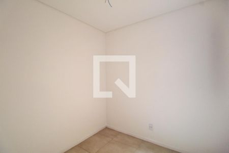 Quarto 2 de apartamento à venda com 2 quartos, 40m² em Vila Bertioga, São Paulo