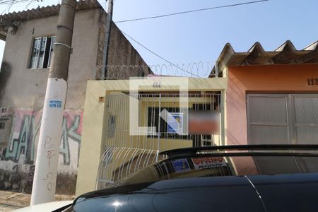 Casa para alugar com 120m², 3 quartos e 3 vagasFachada