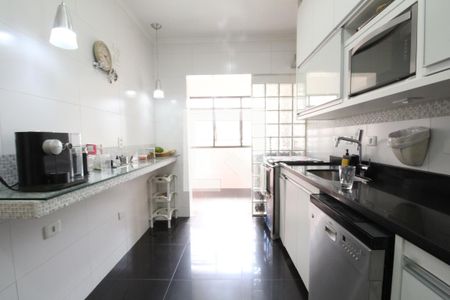 Apartamento à venda com 130m², 3 quartos e 3 vagasCozinha