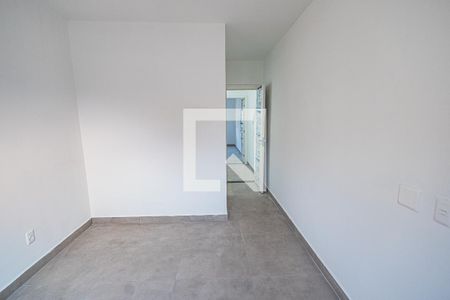 Casa à venda com 70m², 2 quartos e 2 vagasSuíte 2