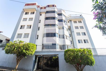 Apartamento à venda com 110m², 3 quartos e 2 vagasFachada