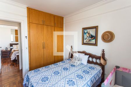 Apartamento à venda com 110m², 3 quartos e 2 vagasQuarto 2