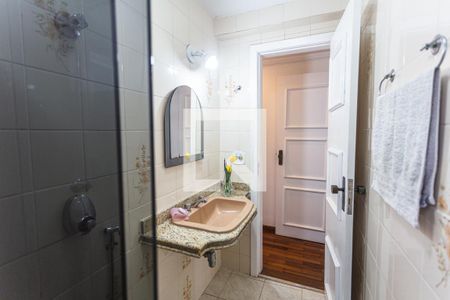 Apartamento à venda com 110m², 3 quartos e 2 vagasBanheiro Social