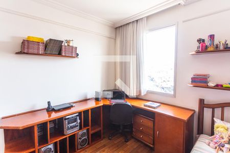 Apartamento à venda com 110m², 3 quartos e 2 vagasQuarto 3
