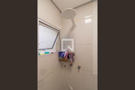Casa de condomínio à venda com 70m², 2 quartos e 1 vaga Casa de condomínio à venda com 70m², 2 quartos e 1 vagaBanheiro Suíte 2