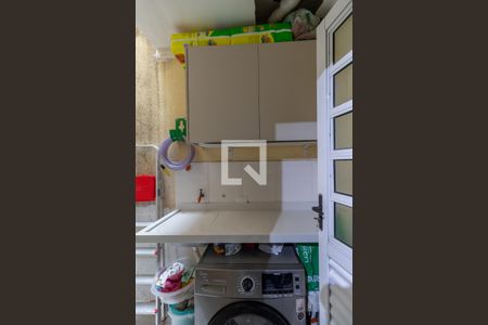 Casa de condomínio à venda com 70m², 2 quartos e 1 vaga Casa de condomínio à venda com 70m², 2 quartos e 1 vagaÁrea de Serviço