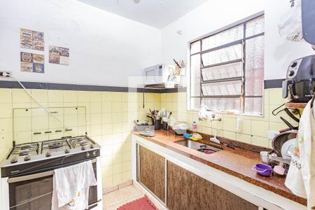 Casa à venda com 320m², 4 quartos e 4 vagasCozinha