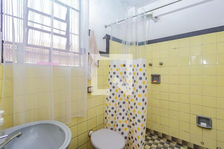 Casa à venda com 320m², 4 quartos e 4 vagasBanheiro