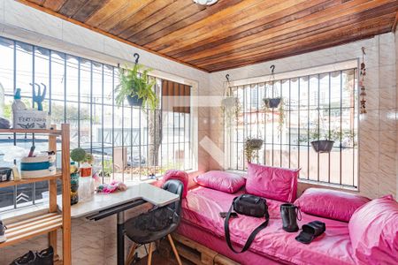 Casa à venda com 320m², 4 quartos e 4 vagasÁrea de Serviço