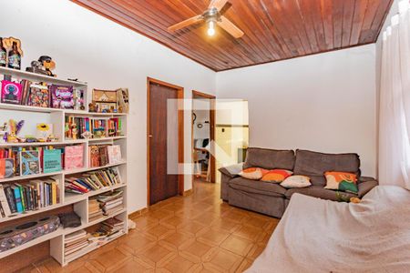 Sala de casa à venda com 4 quartos, 320m² em Vila Nair, São Paulo