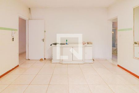 Casa à venda com 340m², 3 quartos e 5 vagas Casa à venda com 340m², 3 quartos e 5 vagasCopa / Cozinha