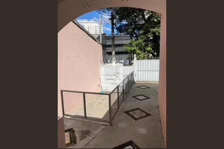 Casa à venda com 101m², 2 quartos e 2 vagasFoto 03