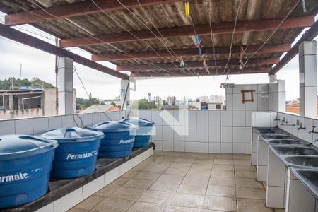 Casa à venda com 32m², 4 quartos e sem vagaLavanderia compartilhada