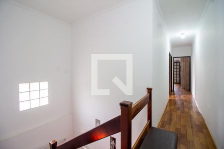 Casa à venda com 392m², 3 quartos e 4 vagasEscada