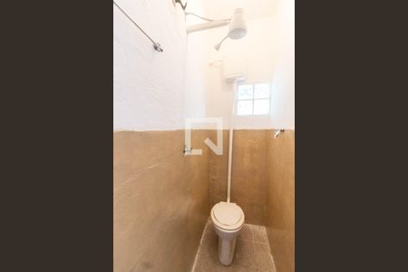 Casa para alugar com 30m², 1 quarto e sem vaga Casa para alugar com 30m², 1 quarto e sem vagaBanheiro