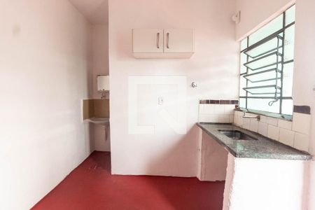 Casa para alugar com 30m², 1 quarto e sem vaga Casa para alugar com 30m², 1 quarto e sem vagaCozinha