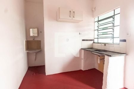 Casa para alugar com 30m², 1 quarto e sem vaga Casa para alugar com 30m², 1 quarto e sem vagaCozinha