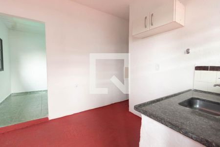 Casa para alugar com 30m², 1 quarto e sem vaga Casa para alugar com 30m², 1 quarto e sem vagaCozinha