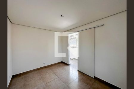 Quarto de casa para alugar com 1 quarto, 40m² em Santo Amaro, São Paulo