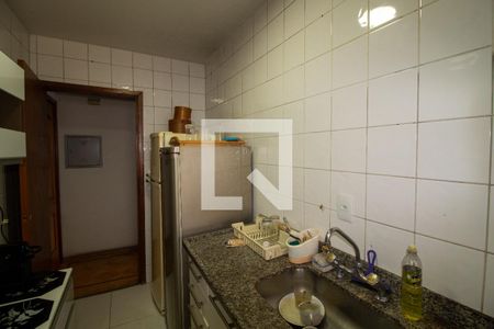 Apartamento para alugar com 60m², 2 quartos e 2 vagas Apartamento para alugar com 60m², 2 quartos e 2 vagasBanheiro