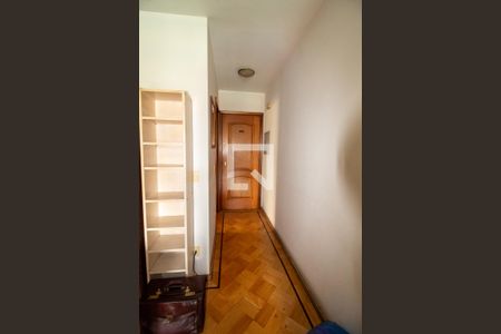 Apartamento para alugar com 60m², 2 quartos e 2 vagas Apartamento para alugar com 60m², 2 quartos e 2 vagasCorredor