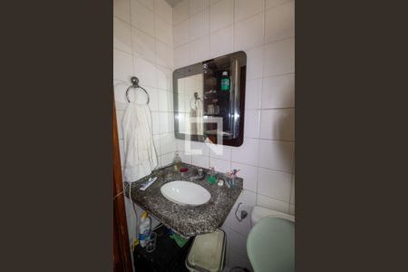 Apartamento para alugar com 60m², 2 quartos e 2 vagas Apartamento para alugar com 60m², 2 quartos e 2 vagasBanheiro