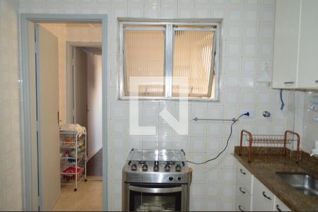 Apartamento à venda com 94m², 2 quartos e 2 vagasCozinha