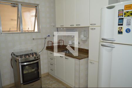 Apartamento à venda com 94m², 2 quartos e 2 vagasCozinha
