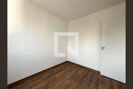 Quarto 1 de apartamento para alugar com 1 quarto, 34m² em Jardim Itacolomi, São Paulo