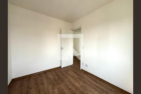Quarto 1 de apartamento para alugar com 1 quarto, 34m² em Jardim Itacolomi, São Paulo