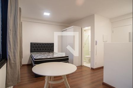 Studio para alugar com 26m², 1 quarto e sem vaga Studio para alugar com 26m², 1 quarto e sem vagaSala/Quarto
