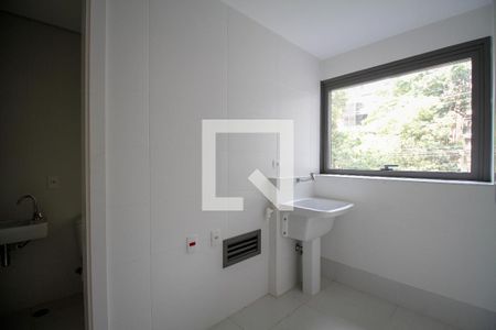 Apartamento à venda com 315m², 3 quartos e 3 vagas Apartamento à venda com 315m², 3 quartos e 3 vagasÁrea de Serviço