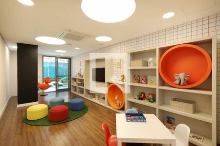 Apartamento à venda com 315m², 3 quartos e 3 vagas Apartamento à venda com 315m², 3 quartos e 3 vagasÁrea Comum - Espaço Kids