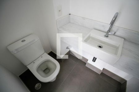 Apartamento à venda com 315m², 3 quartos e 3 vagas Apartamento à venda com 315m², 3 quartos e 3 vagasLavabo