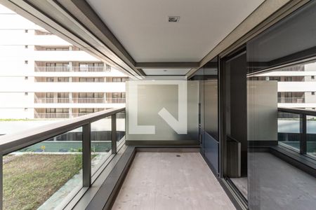 Studio à venda com 39m², 1 quarto e sem vaga Studio à venda com 39m², 1 quarto e sem vagaVaranda