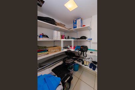 Apartamento à venda com 234m², 4 quartos e 3 vagasDispensa