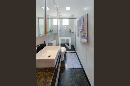 Apartamento à venda com 234m², 4 quartos e 3 vagasBanheiro