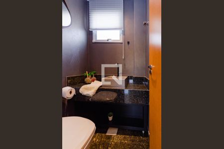 Apartamento à venda com 234m², 4 quartos e 3 vagasLavabo