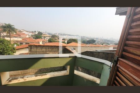 Casa à venda com 230m², 3 quartos e 4 vagas Casa à venda com 230m², 3 quartos e 4 vagasVaranda da Suite