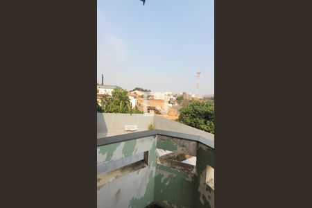 Casa à venda com 230m², 3 quartos e 4 vagas Casa à venda com 230m², 3 quartos e 4 vagasVaranda do Quarto