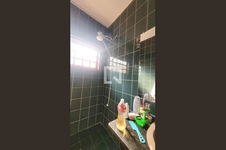 Casa à venda com 230m², 3 quartos e 4 vagas Casa à venda com 230m², 3 quartos e 4 vagasBanheiro da Suite