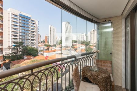 Varanda de apartamento para alugar com 3 quartos, 100m² em Campo Belo, São Paulo