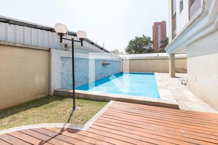 Apartamento para alugar com 100m², 3 quartos e 2 vagas Apartamento para alugar com 100m², 3 quartos e 2 vagasPiscina